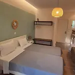 Amelia's Garden ιι Aparthotel