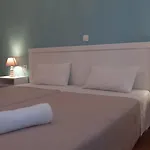 Amelia's Garden ιι Aparthotel 3*