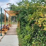 Amelia's Garden ιι Aparthotel Kávos